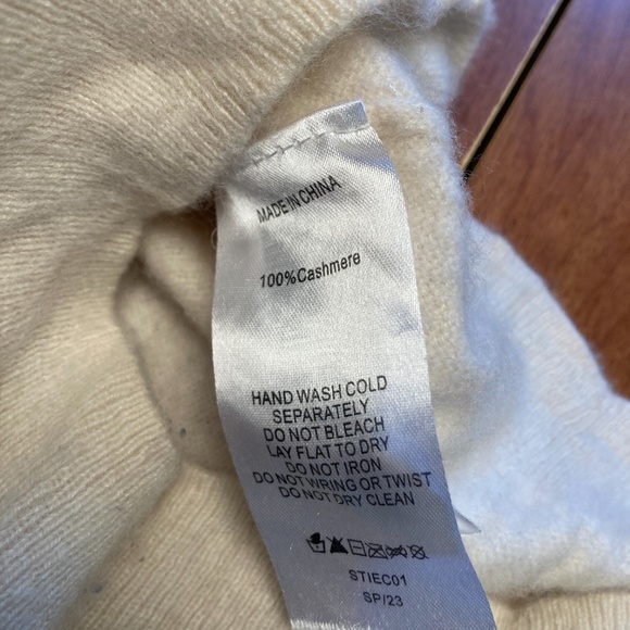 White Quince Mongolian Cashmere Tee Short Sleeve Sweater Small - Picture 9 of 10